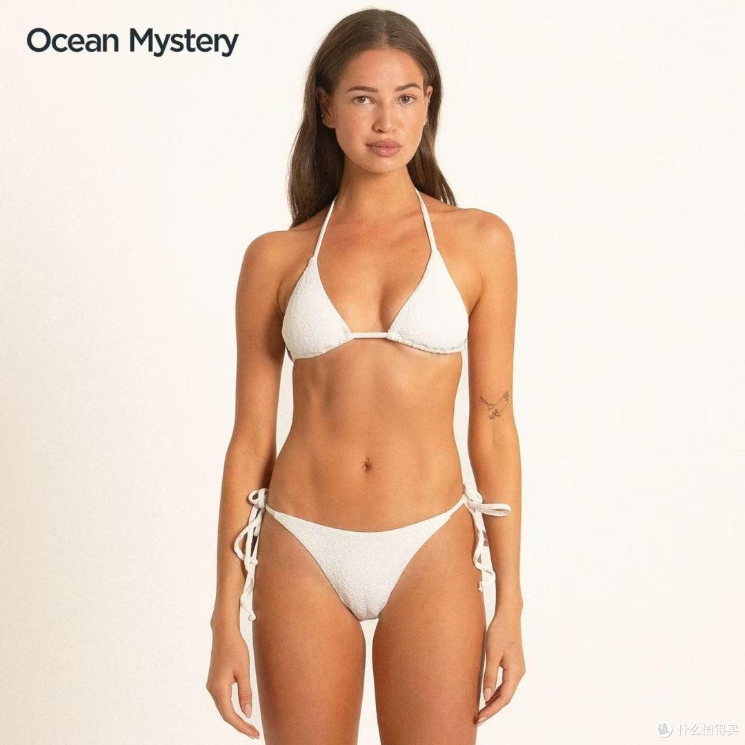 oceanmystery提花黑白挂脖比基尼,解锁度假高光时刻