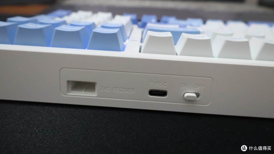 外设全家桶,联想极光闪瞎我的氪金眼