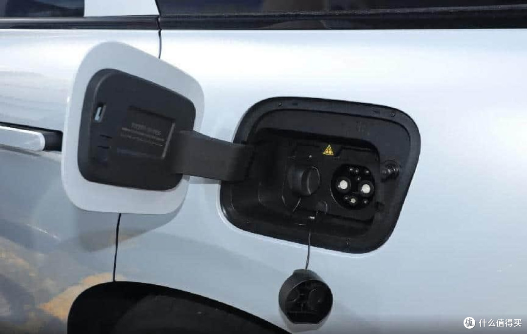 零跑C16全面解析:630km续航与激光雷达打造全能家用SUV
