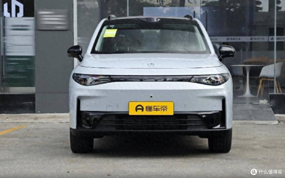 零跑C16全面解析:630km续航与激光雷达打造全能家用SUV