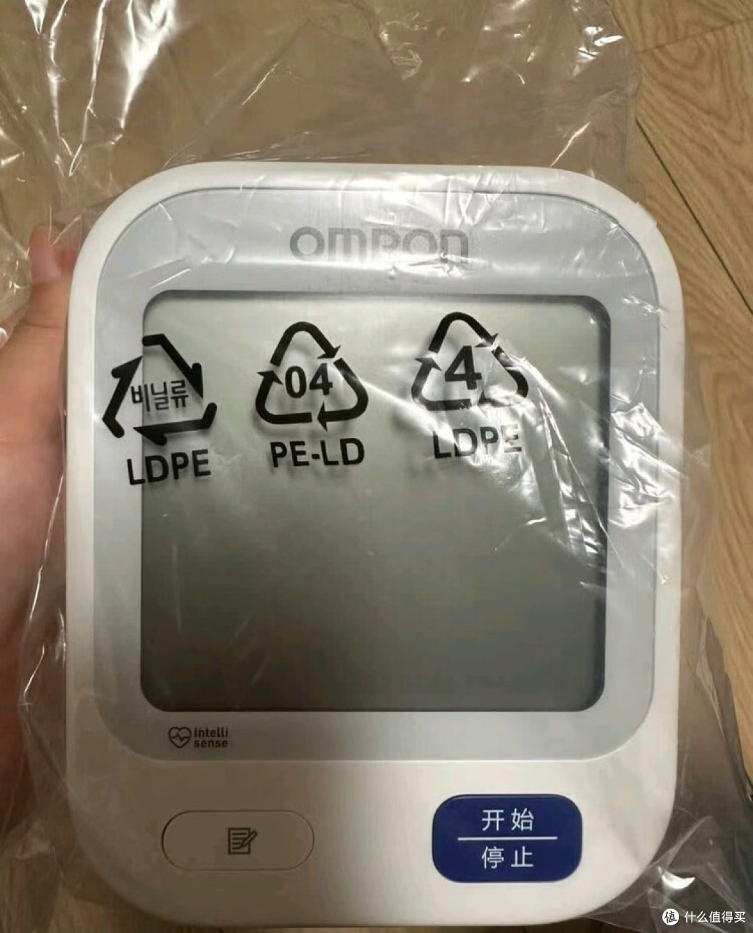 家庭健康必备：欧姆龙血压计