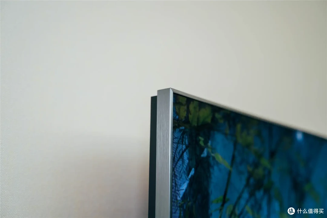 让我们来看一下2025年国产旗舰电视啥体验~TCL Q10L Pro深度测评