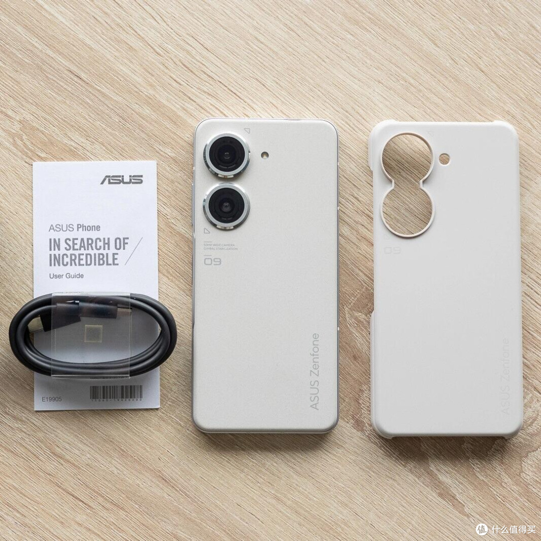 千元拿下“小屏小钢炮”，华硕ZenFone 9性价比拉满