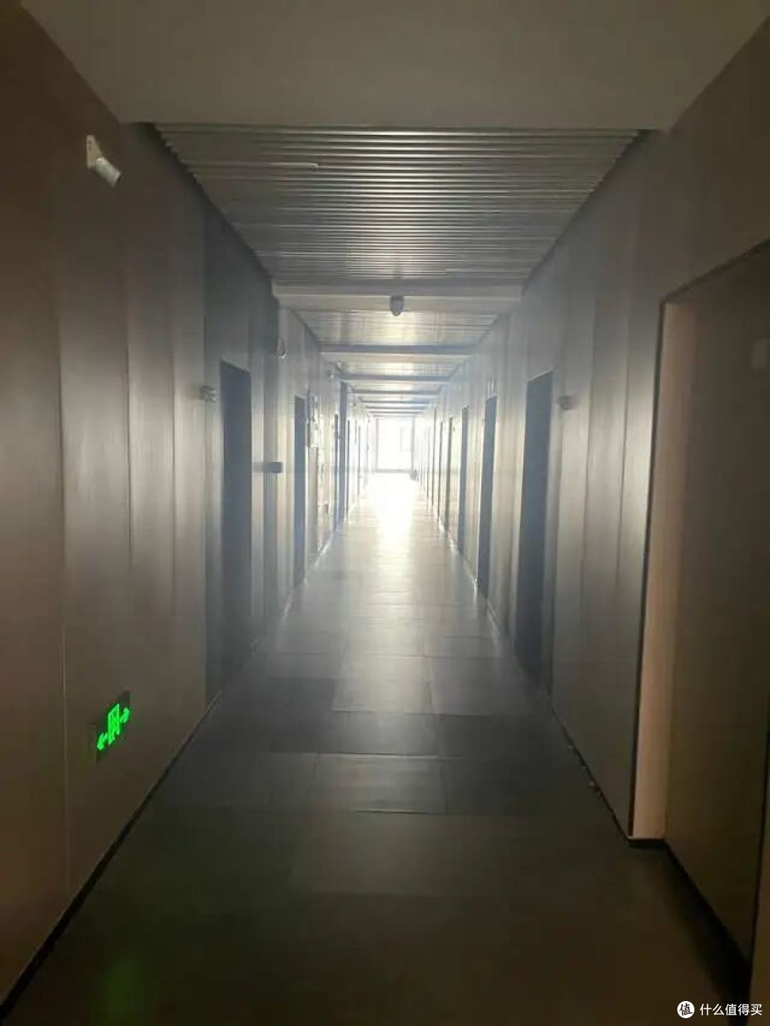 代入郑智化视角去上了个班,我终于知道:八千万残障人士去哪了?