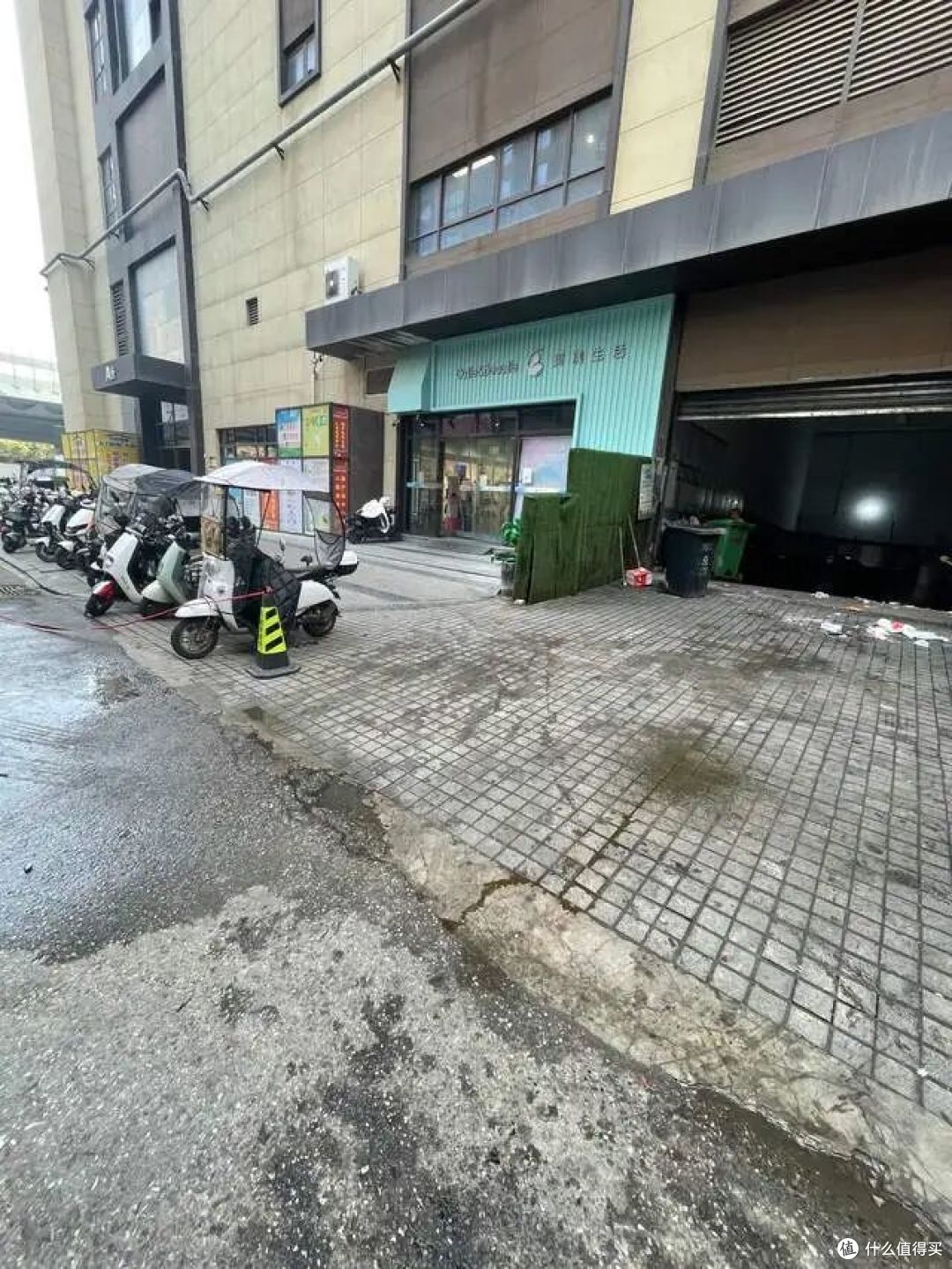 代入郑智化视角去上了个班,我终于知道:八千万残障人士去哪了?