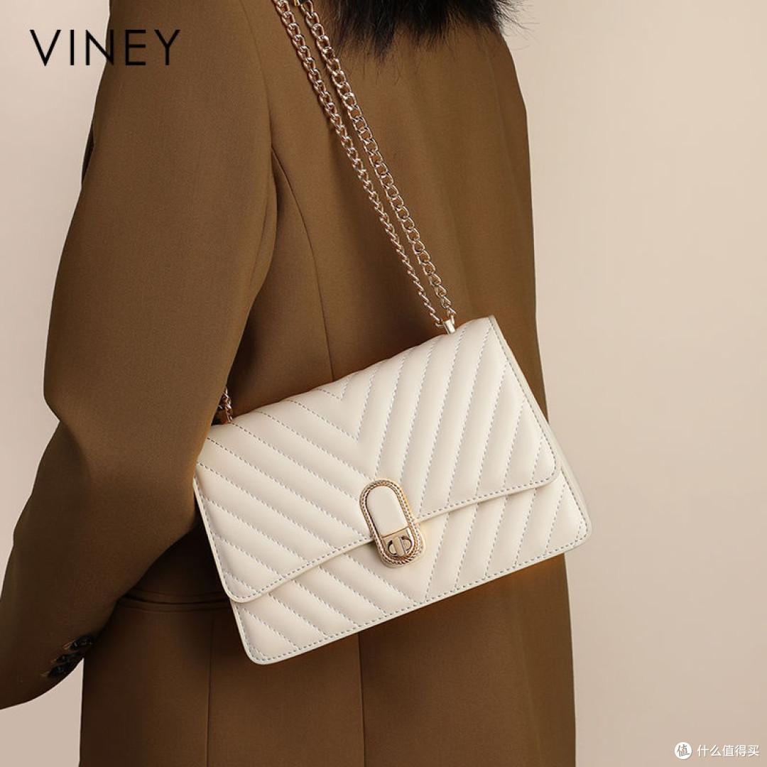 年度新喜！Viney 2025斜挎包，轻奢质感的日常百搭神器