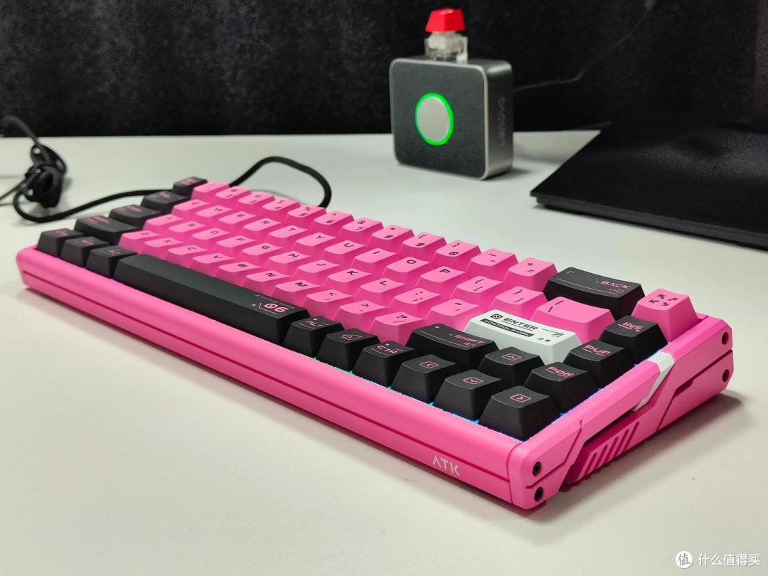 樱花战姬附体！ATK RS6 Ultra 磁轴键盘体验：职业选手同款真的香_键盘_