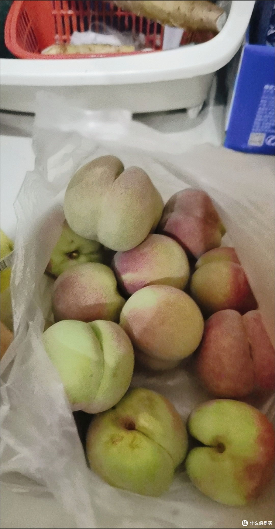 山东青州蜜桃,在冬天也可品尝脆甜桃子
