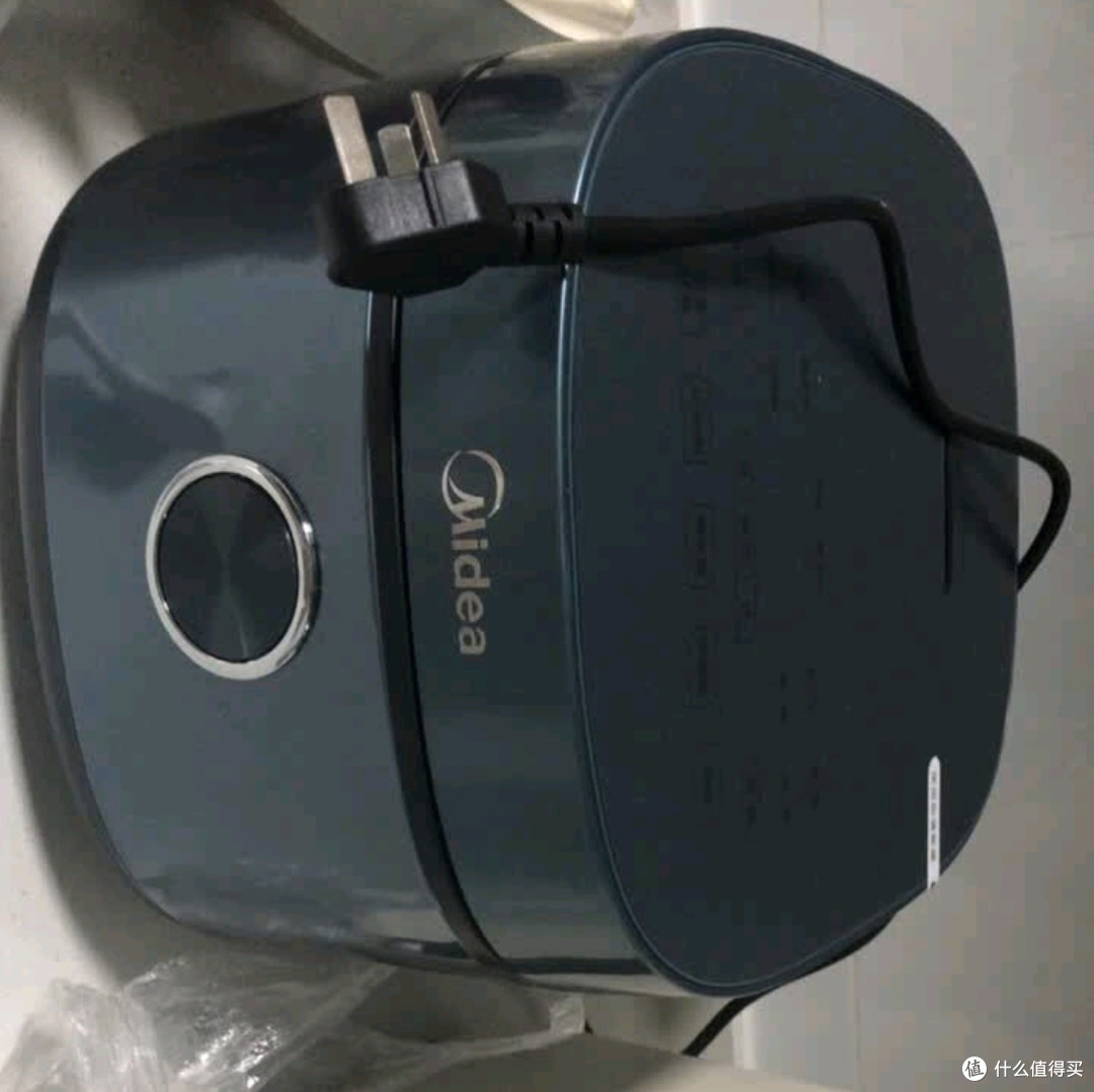 美的MB-RE473电饭煲:政府补贴下的家庭健康饮食新选择