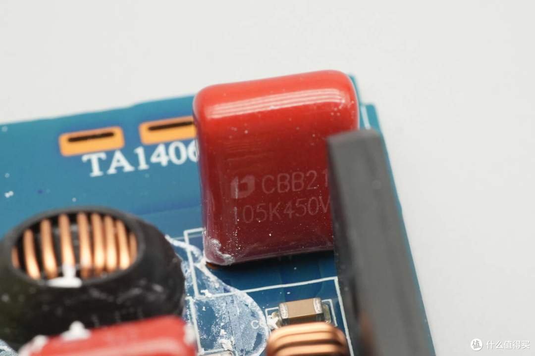 支持小米120W澎湃秒充，酷态科15号超级电能站拆解
