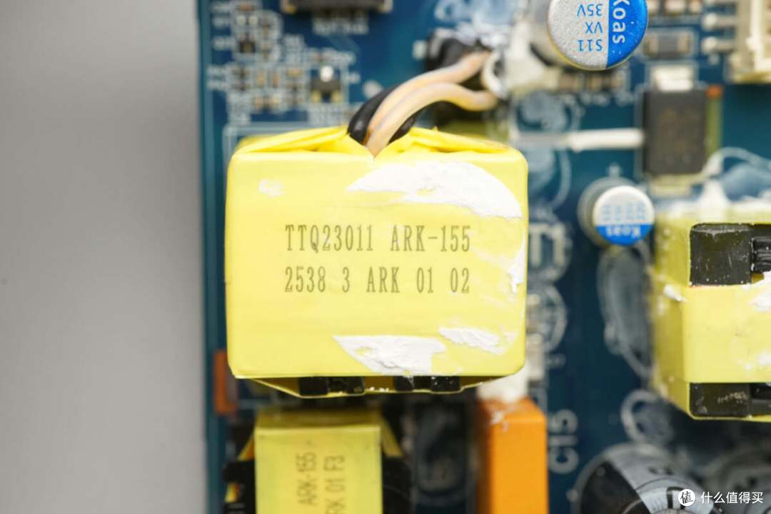 支持小米120W澎湃秒充，酷态科15号超级电能站拆解
