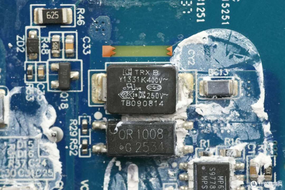 支持小米120W澎湃秒充，酷态科15号超级电能站拆解