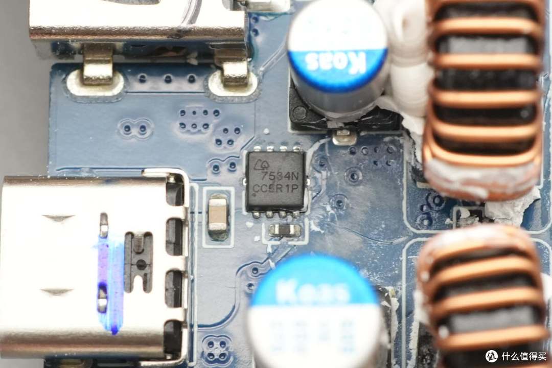 支持小米120W澎湃秒充，酷态科15号超级电能站拆解