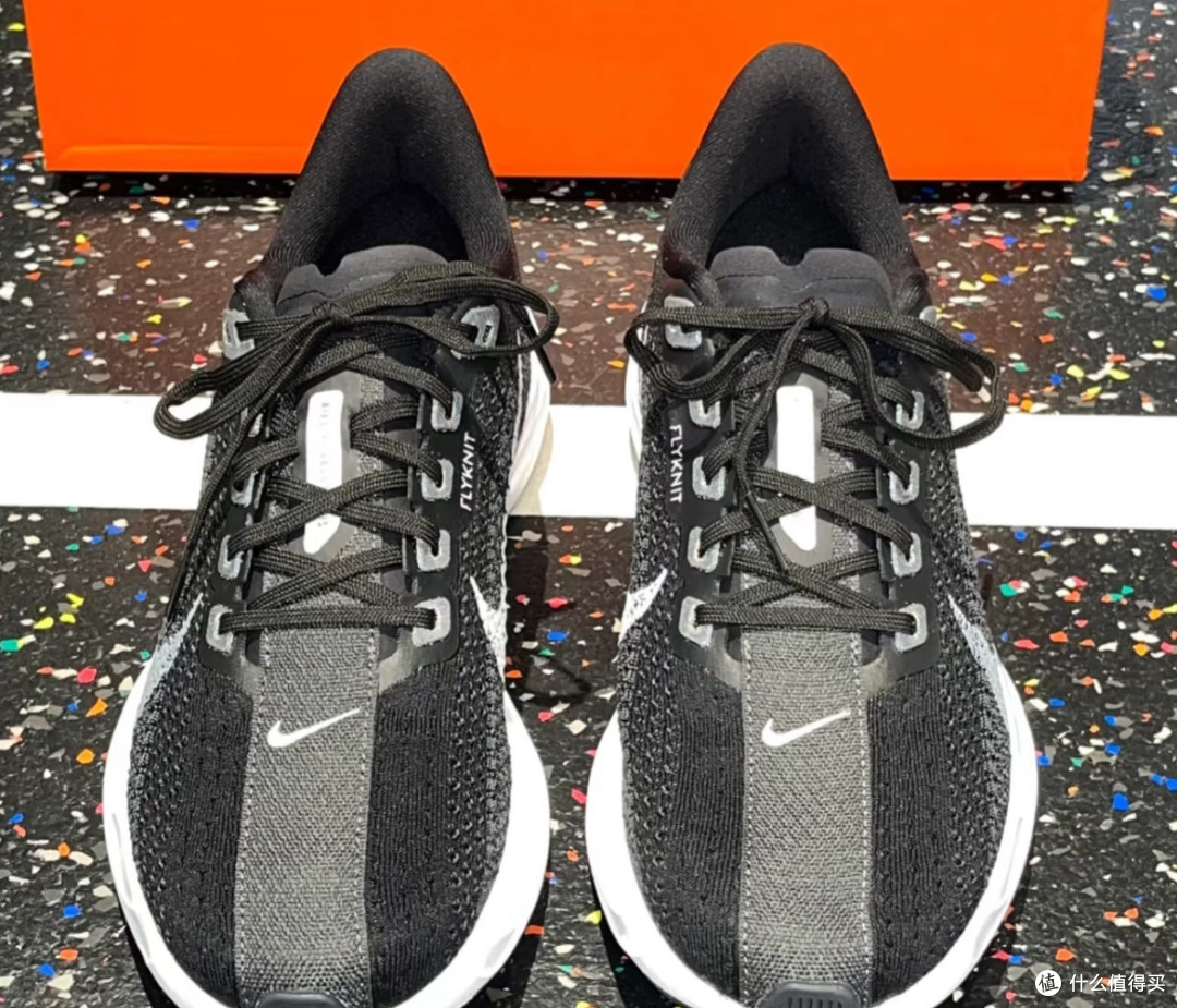 全新配置的Nike超级飞马，跑者首选