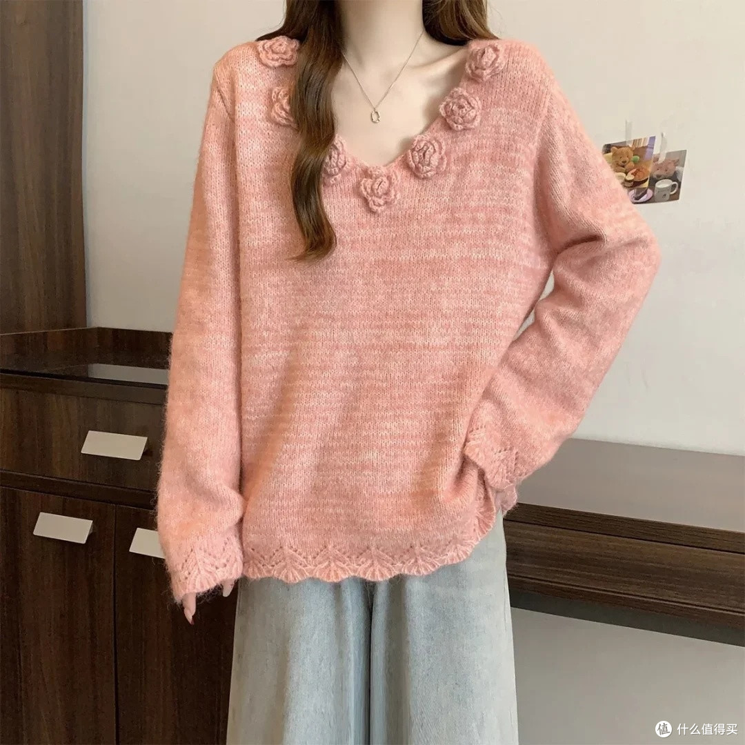 瑟俪2025秋冬新款立体花朵针织衫体验