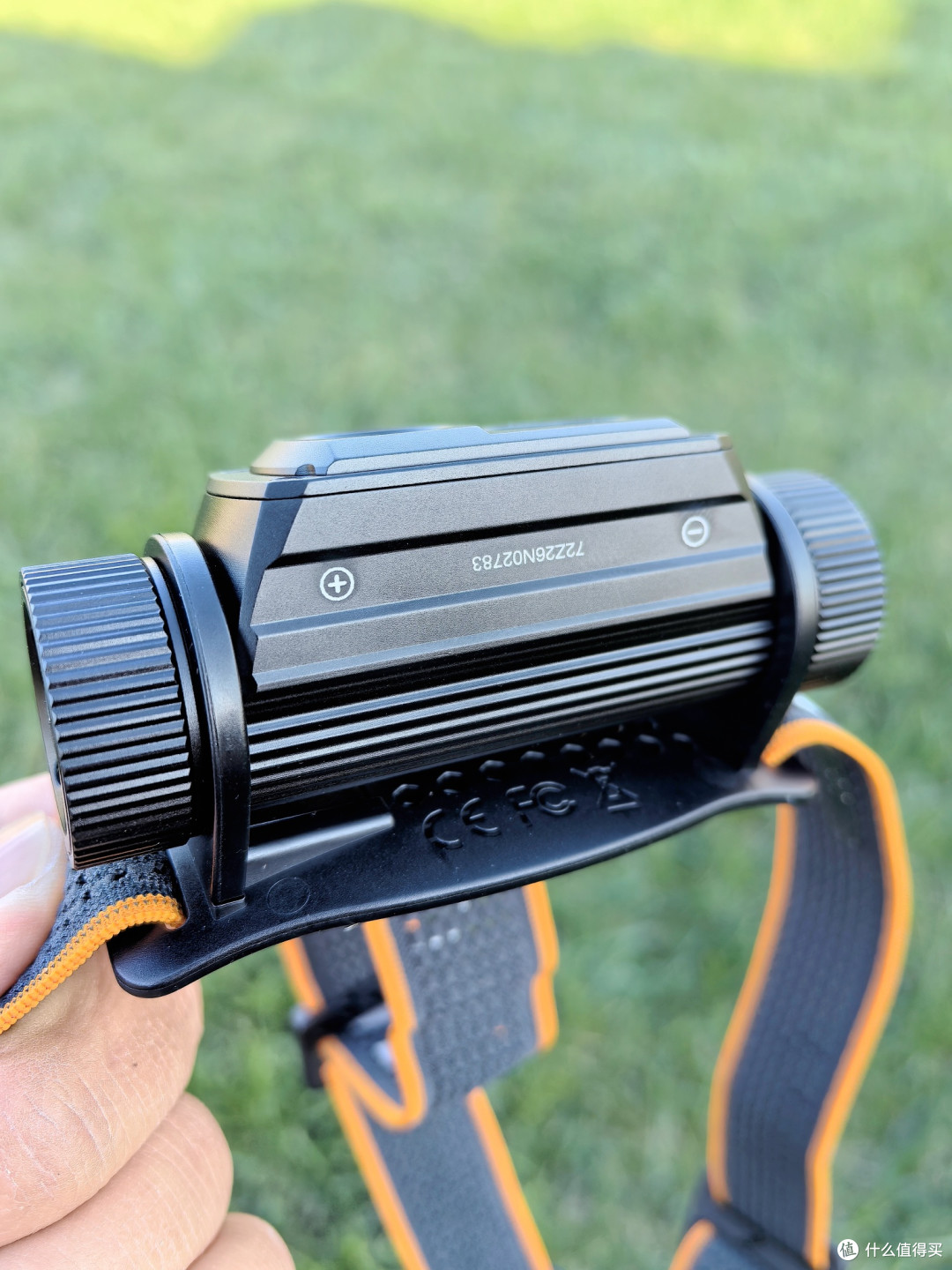 远泛兼顾多功能——菲尼克斯HM60R V2.0头灯测评