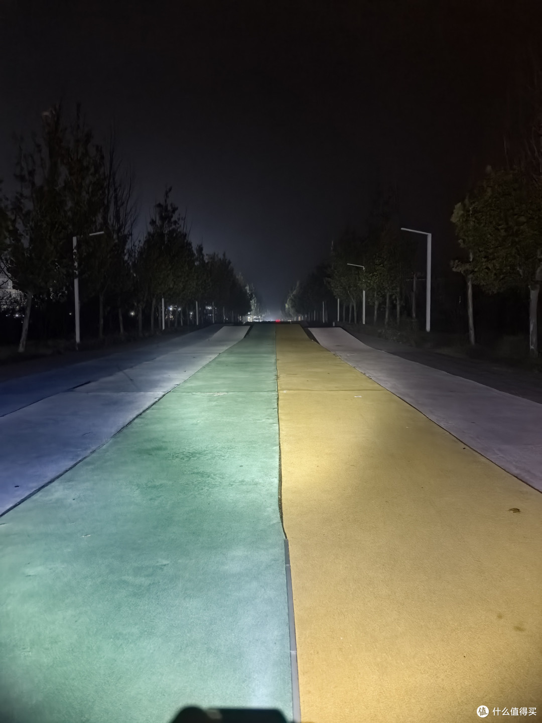 远泛兼顾多功能——菲尼克斯HM60R V2.0头灯测评