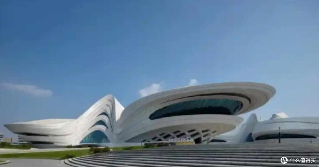 梅溪湖艺术博物馆旅游攻略：打卡扎哈遗作，解锁艺术新地标