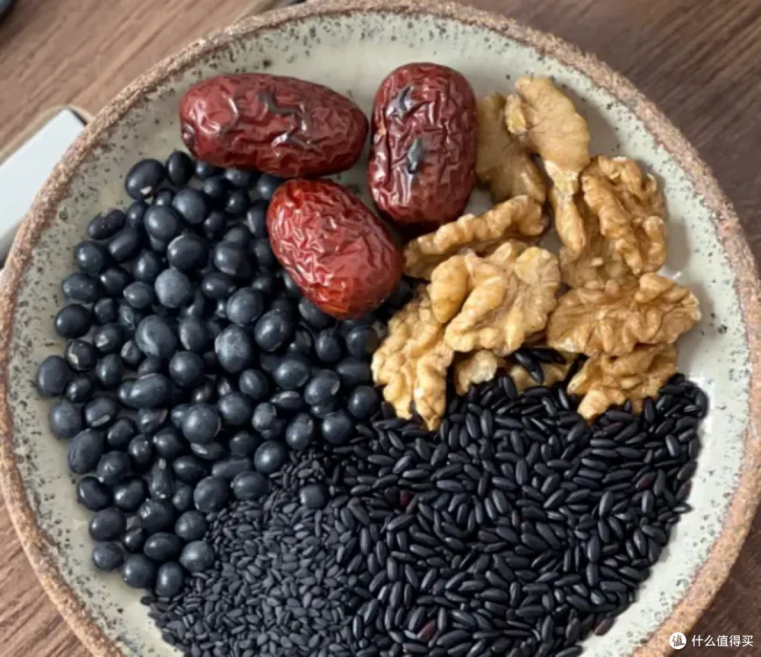 冷冬别错过!3 种食物养出好底子,气色红润超显嫩