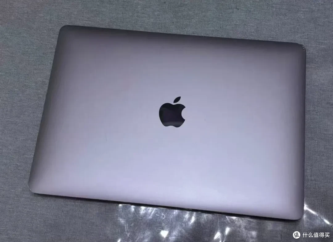 闭眼可冲的MacBook Air，13寸2.5K屏+M1八核芯，二手1960块