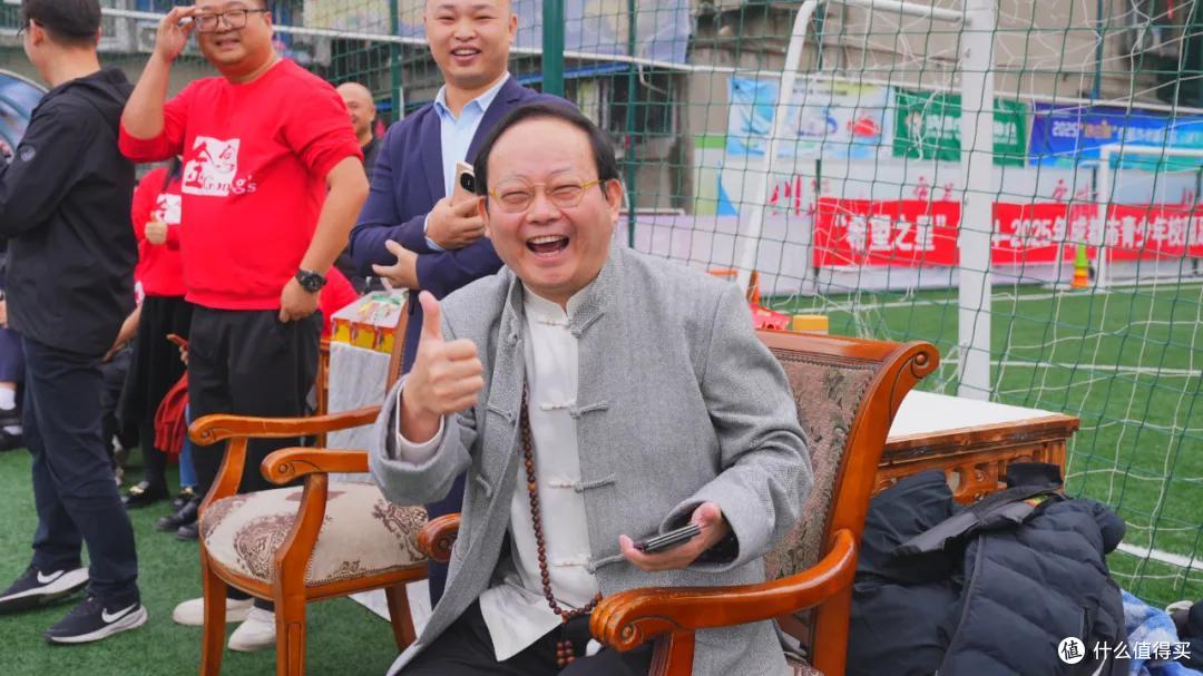 金宫川派味业助力2025“金宫杯·川味行业”足球联赛精彩开局