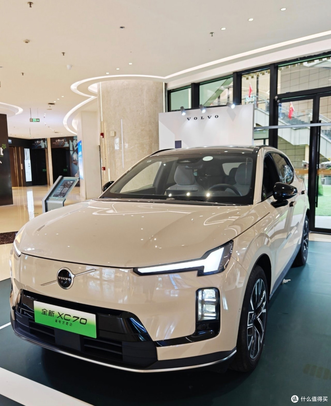 沃尔沃xc70背刺老车主引发众怒!上市刚满月就变相降价