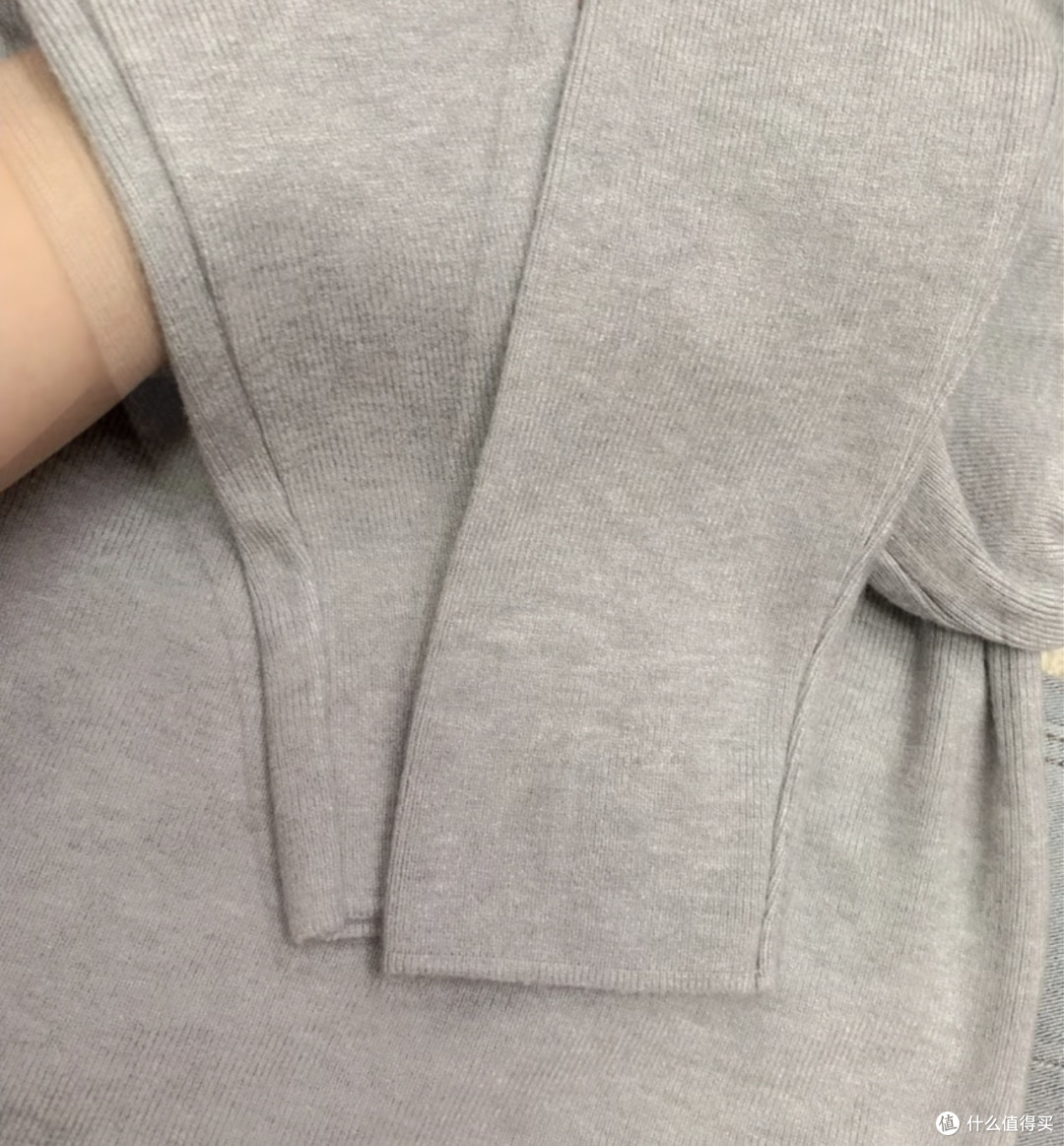 30几奶奶灰单品的韩系搭配