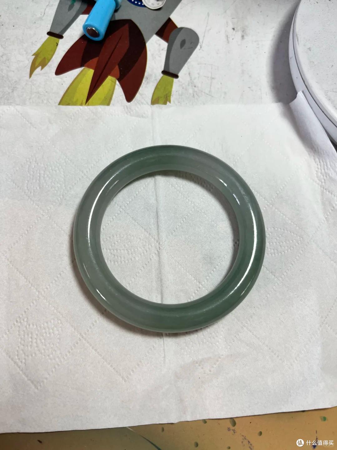 这8种东西不能用酒精擦,一擦就坏,再也修复不回来了!