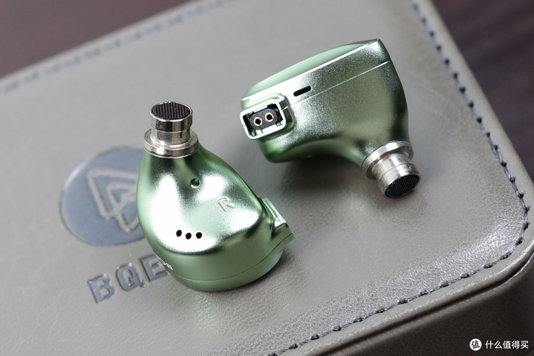 初听刺激,再听惊讶!骨传导动圈,国产HiFi耳机亦有开山立派之作
