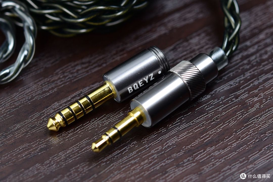 初听刺激,再听惊讶!骨传导动圈,国产HiFi耳机亦有开山立派之作