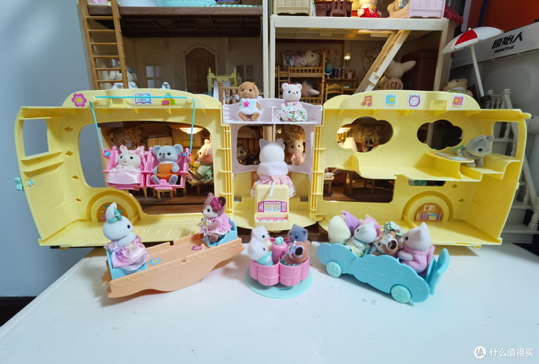 森贝儿彩虹幼儿园巴士5744