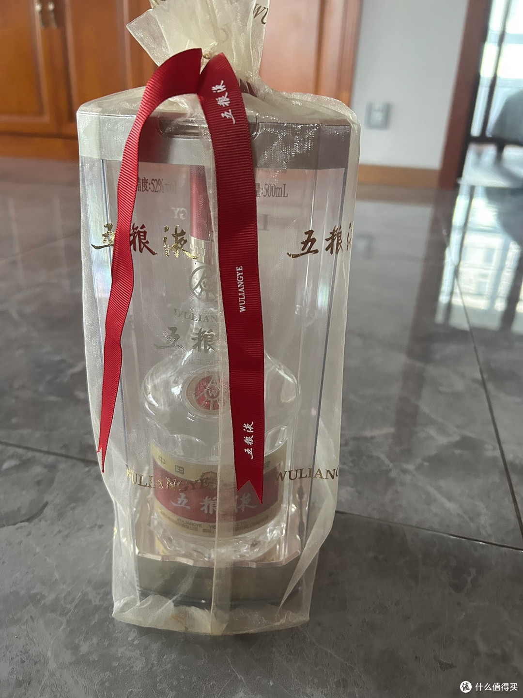多多700元买的单品没有包装袋,第8代普通五粮液52度的可以吗?