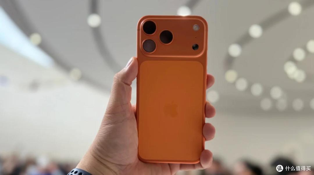 价格要涨?iPhone18爆料汇总:18Pro或8999起,折叠版或19999元起