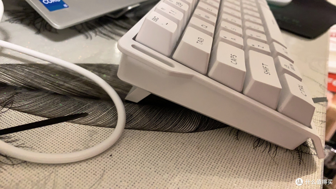 前行者F61键盘:颜值与实力并存的三模利器