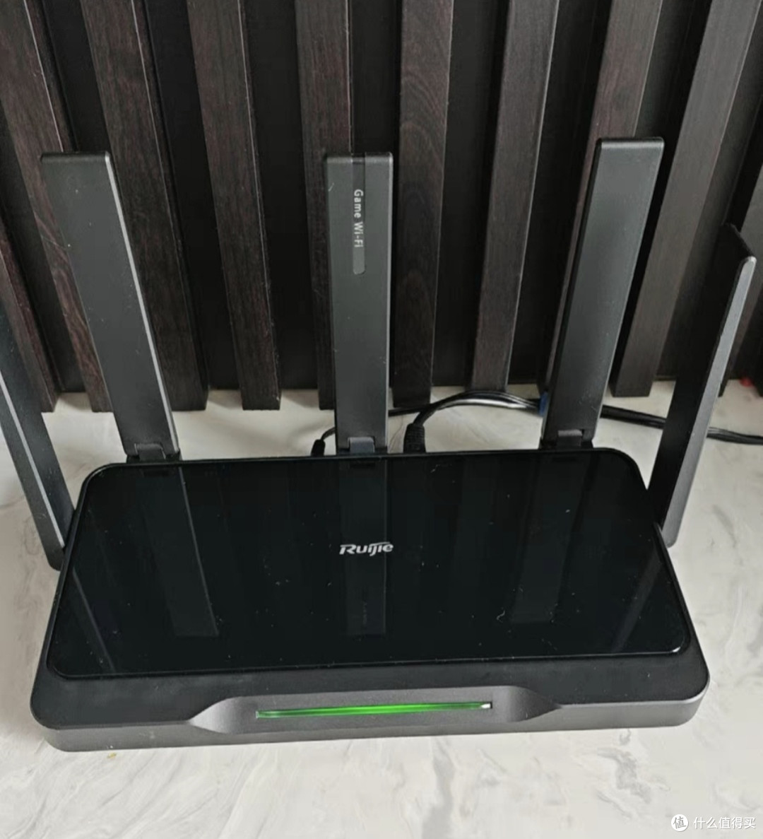 锐捷X30E:电竞高速与家用覆盖兼得