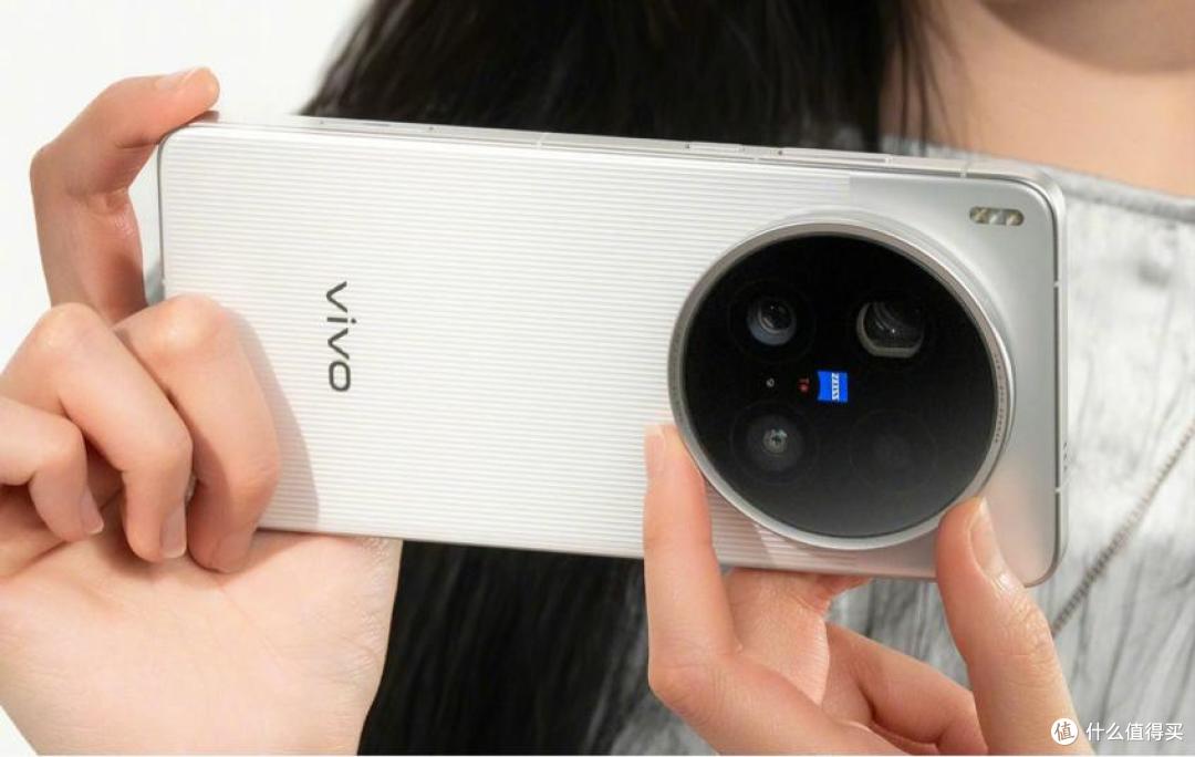 vivo这次真拼了,2亿像素+超声波+6000mAh,高端旗舰降价冲量