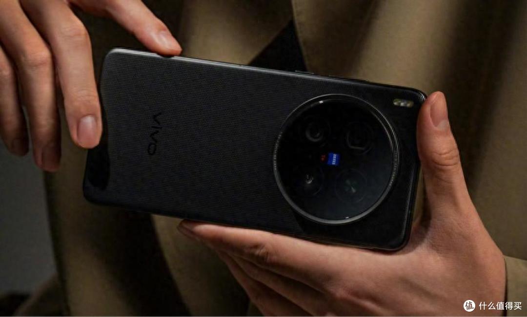 vivo这次真拼了,2亿像素+超声波+6000mAh,高端旗舰降价冲量