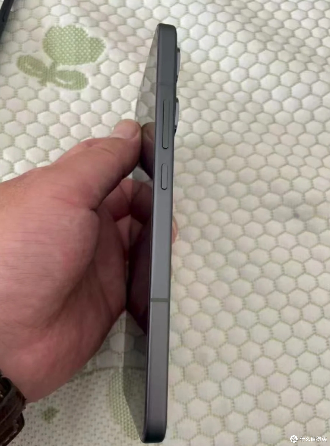 OPPOReno14Pro直降1290元，影像性能续航都不错，上手体验挺好！