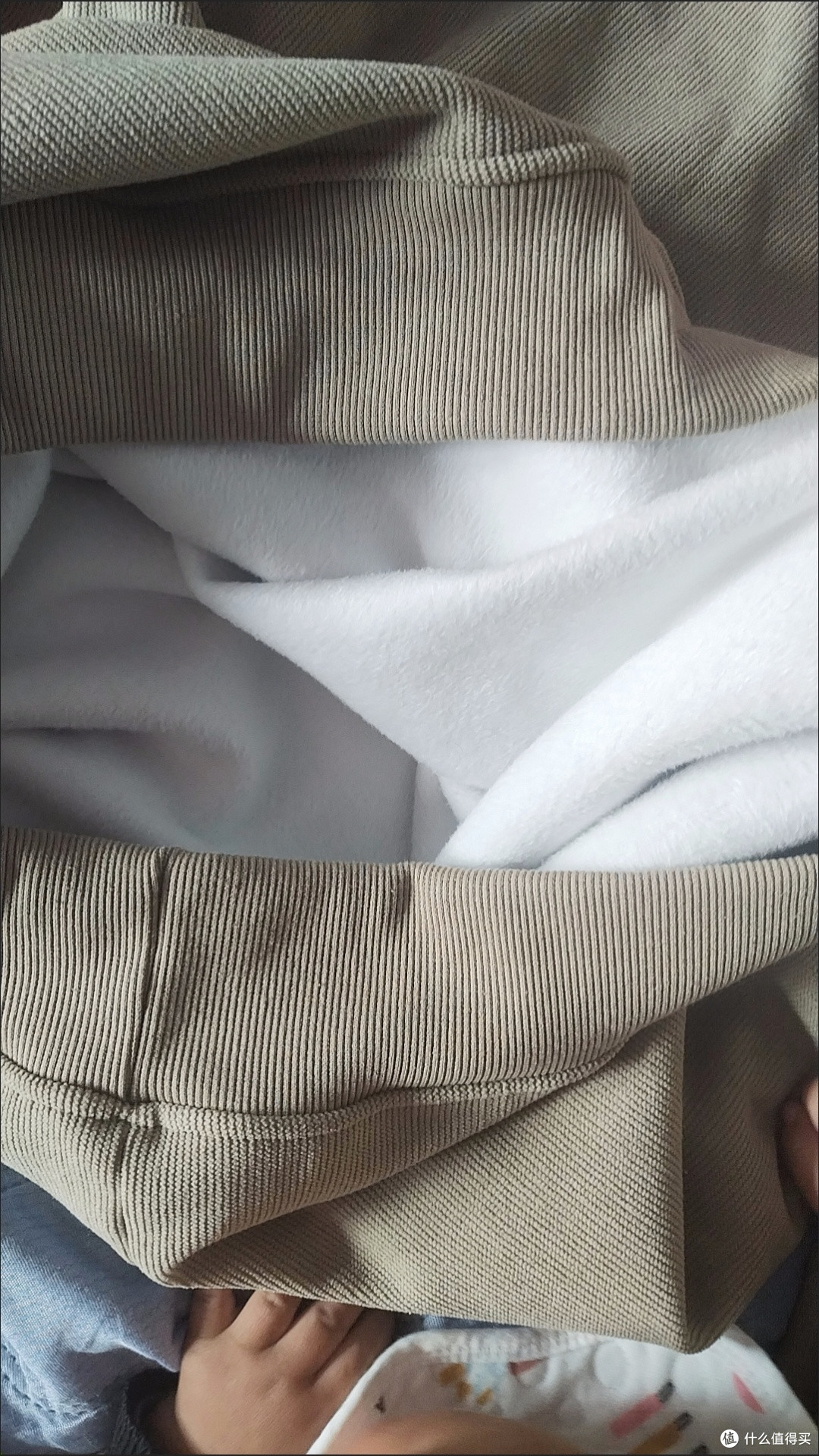 双十一“衣”劳永逸!男士加绒刺绣卫衣,保暖潮流两不误