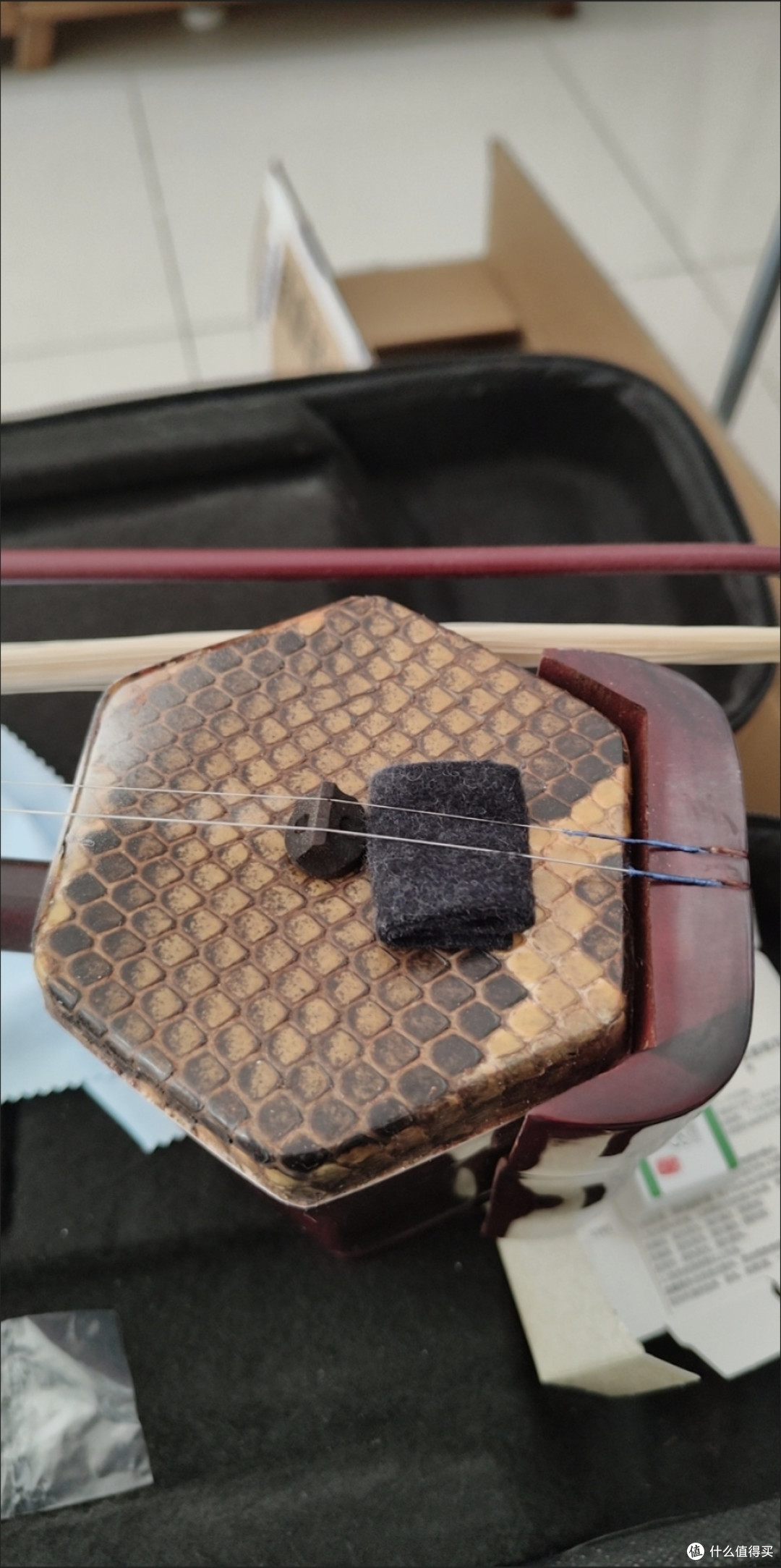 道韵橡木铜轴二胡:初学者的专业之选