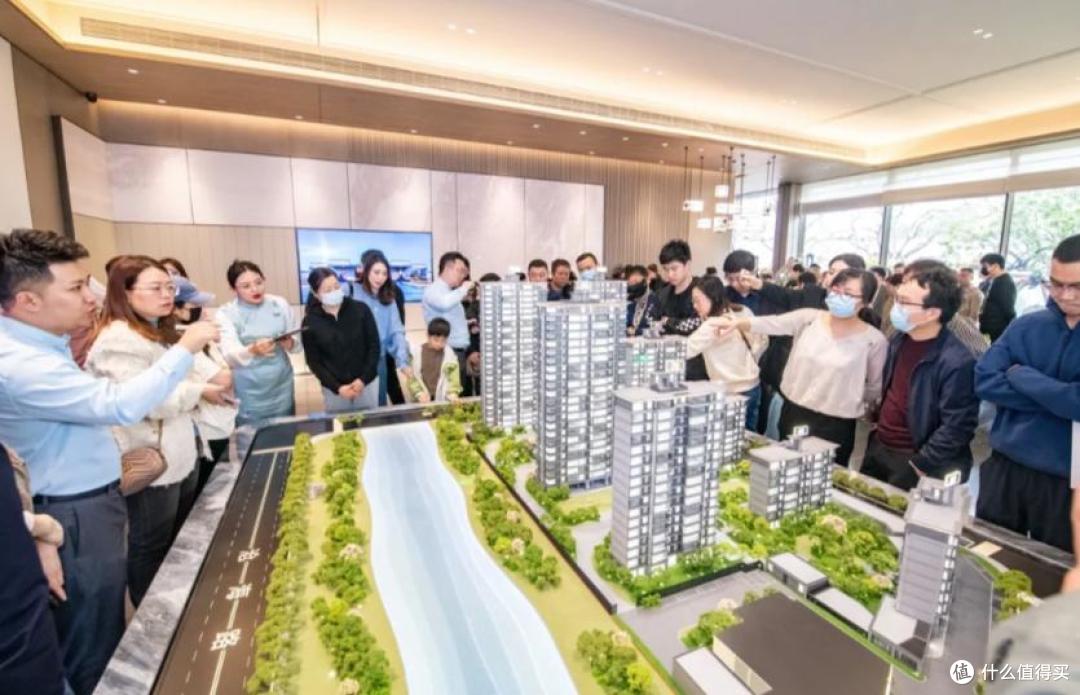 “十五五”定调房地产,好房子时代要来了,普通人应该怎么办?