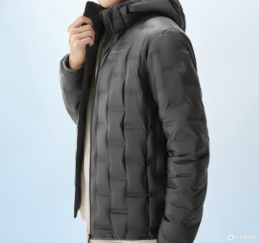 波司登男士轻薄连帽鹅绒服：秋冬百搭保暖神器