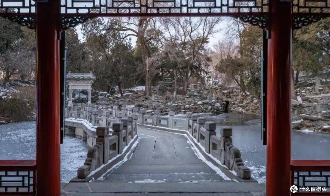 冬之絮语:在文字里邂逅凛冽与温情的双重奏