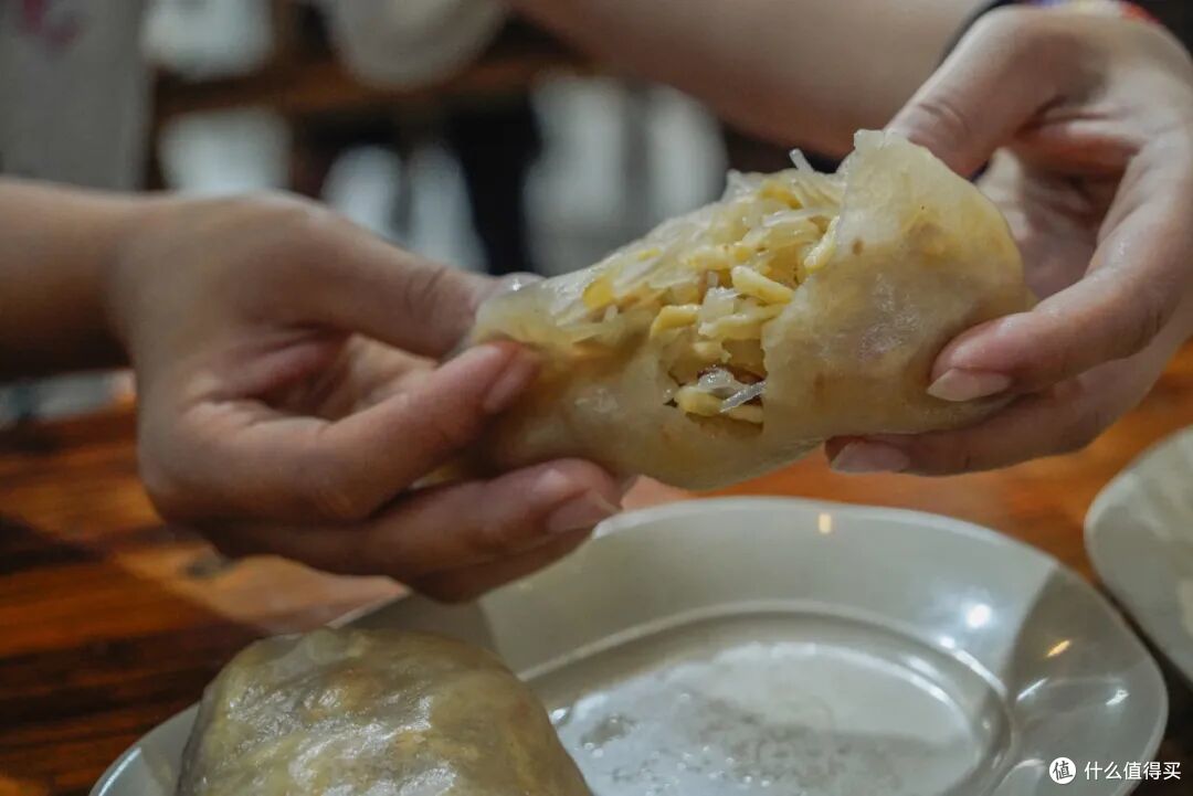 懂吃的老饕才知道，这个遍地古建的山城，美食也灵得不行！