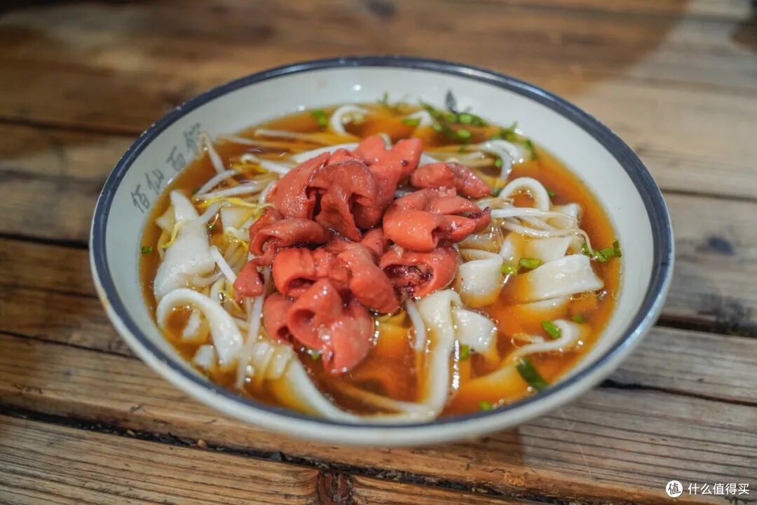 懂吃的老饕才知道，这个遍地古建的山城，美食也灵得不行！