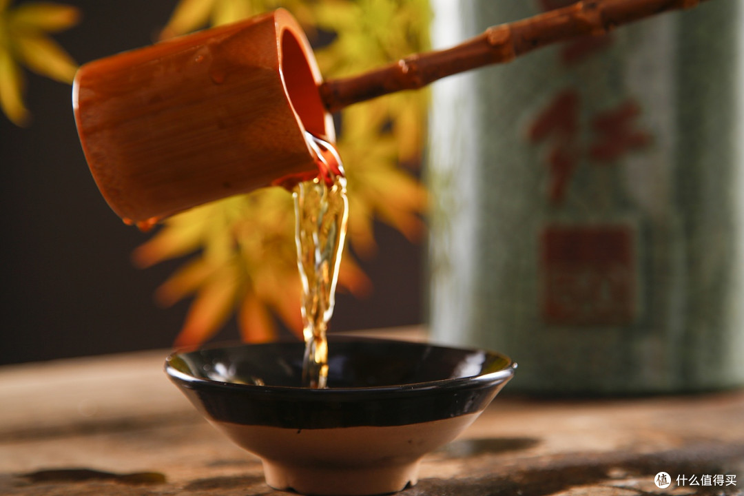 黄酒之道:一壶陈酿里的千年饮食智慧