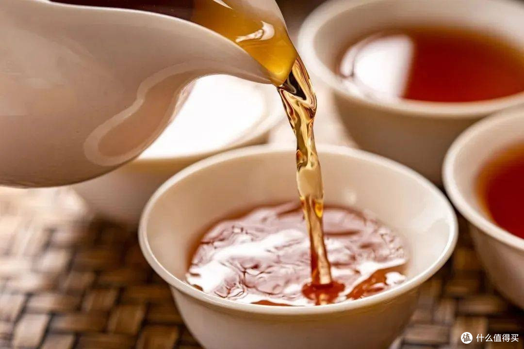 黄酒之道:一壶陈酿里的千年饮食智慧