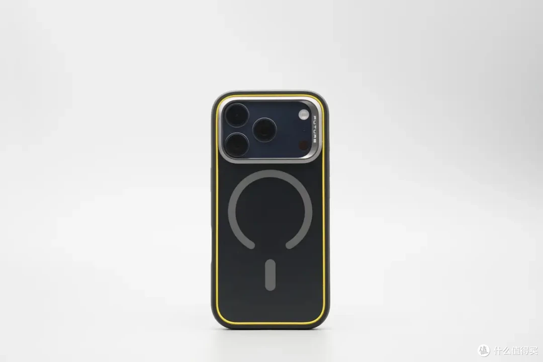 非牛顿流体 “穿” 在 iPhone 17 上?奥海 P4U 手机壳评测