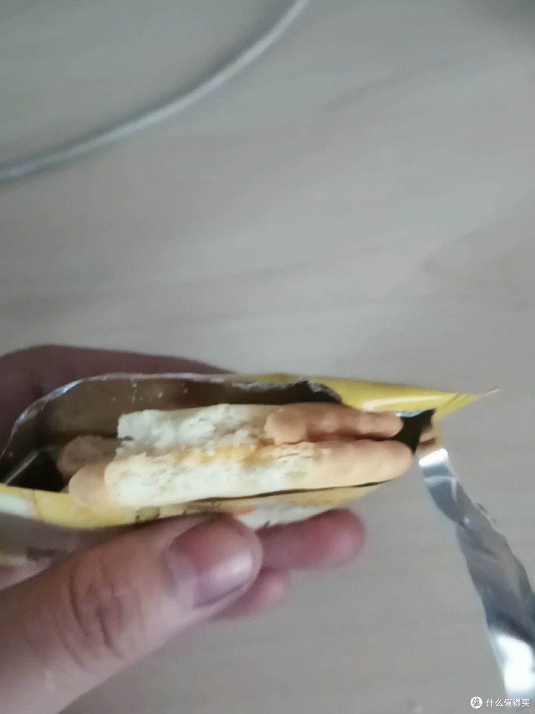 求求了!这款芝士夹心饼干我能炫到天荒地老