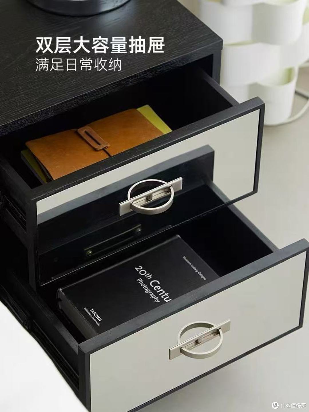 evitahome极简黑色床头柜:让卧室收纳,藏在质感里